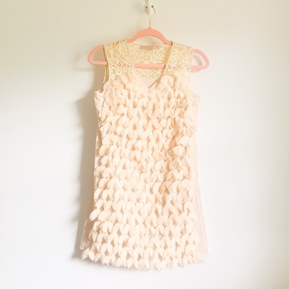 Anthropologie Champagne & Strawberry cream Petal Pop appliqué mini shift dress - Picture 5 of 11